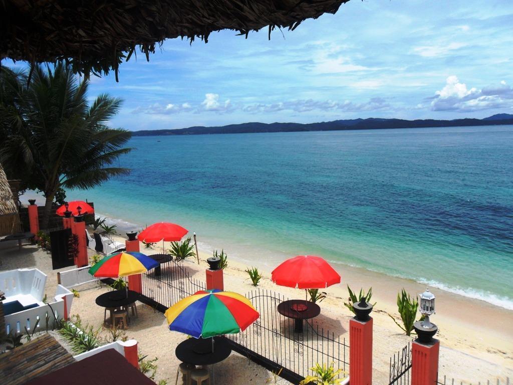 Crystal Sand Beach Resort Donsol Exterior foto